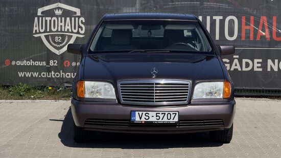 MERCEDES-BENZ S320